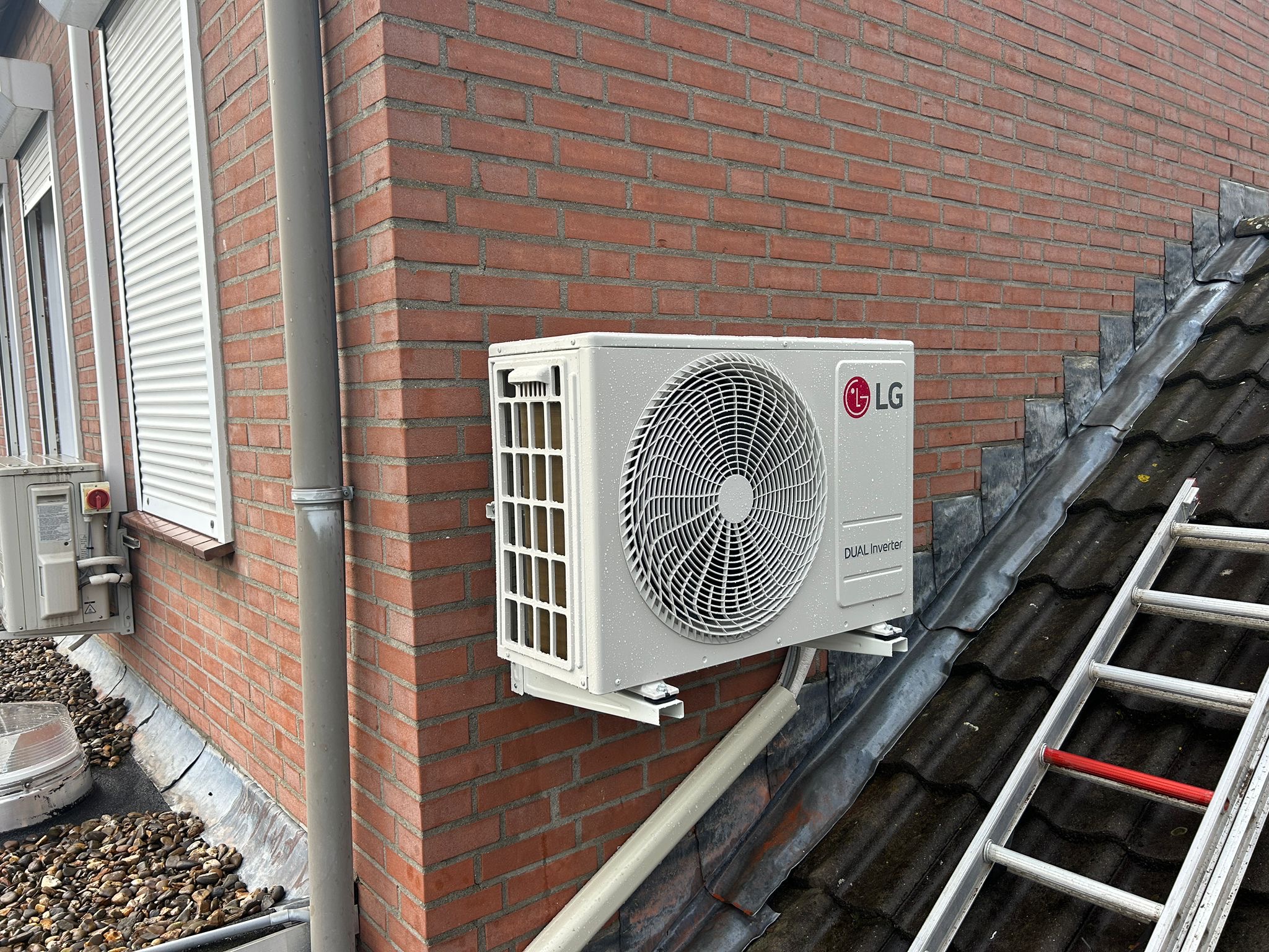 Projectafbeelding maart 01